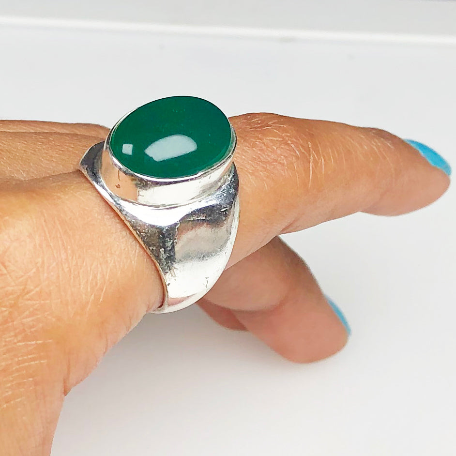 Elegant Green Onyx Ring for Women