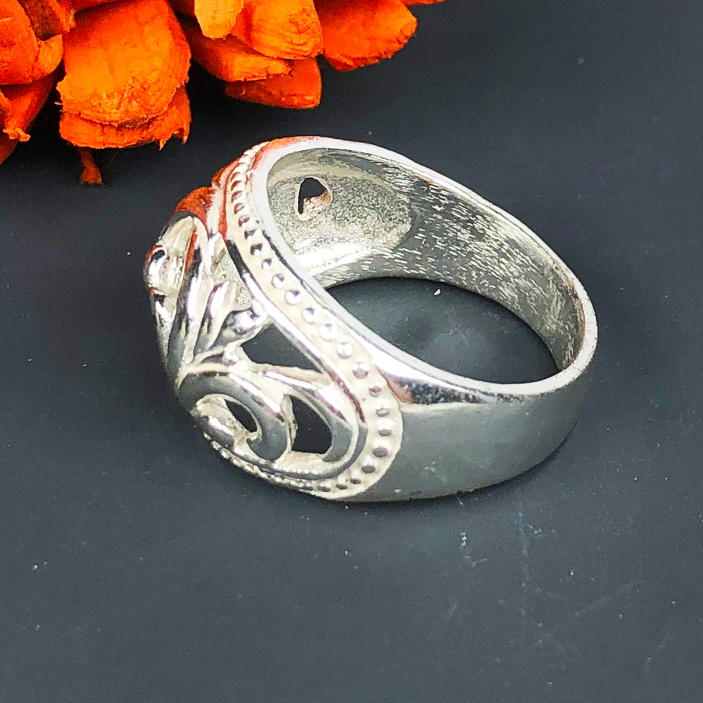 Tibet Sliver Ring for women and Girls stylish skin friendly nickle free,Elegant Design