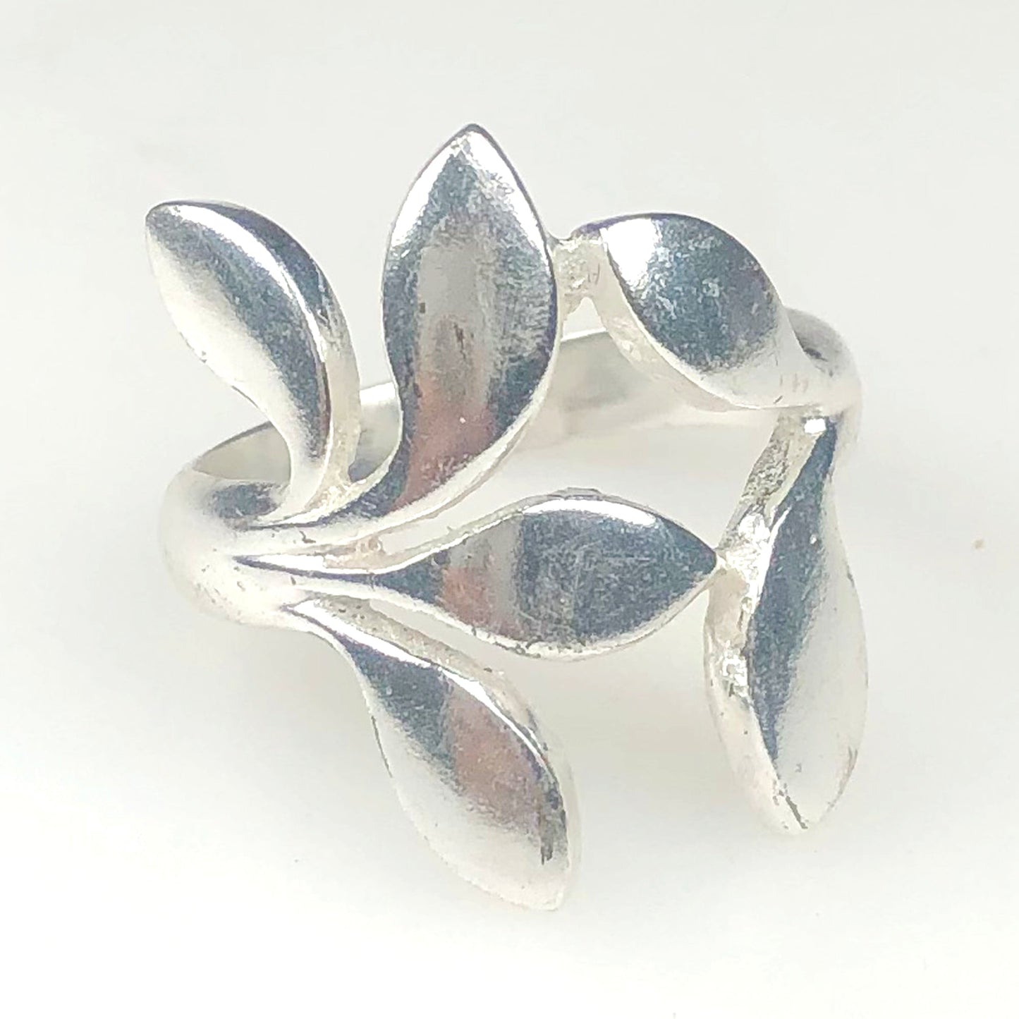 Tibet Sliver Ring for women and Girls stylish skin friendly nickle free,Incredible Design