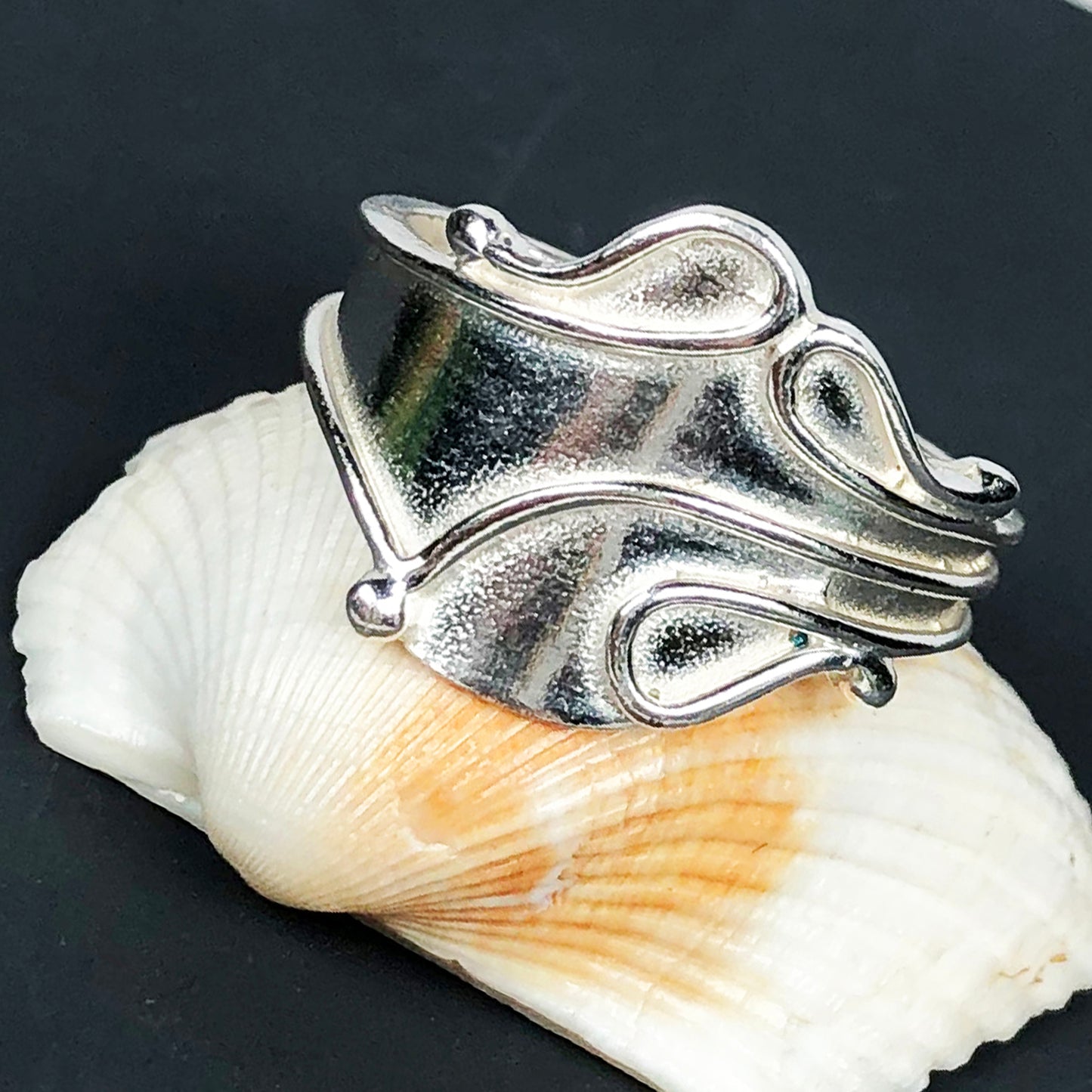 Tibet Sliver Ring for women and Girls stylish skin friendly nickle free,allure Design
