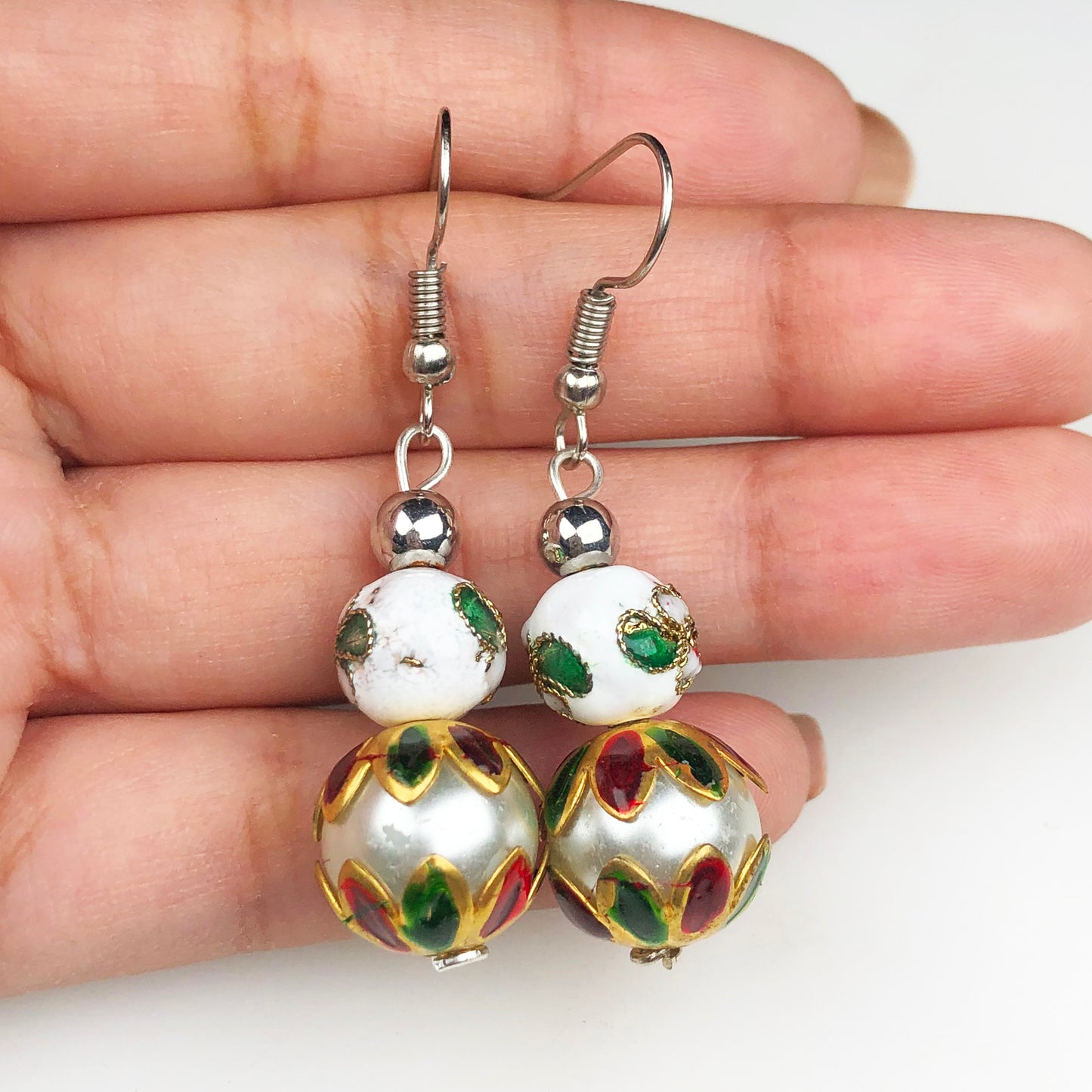 Natural Gemstone Elegant White Glass Beads Earrings for Women and Girls