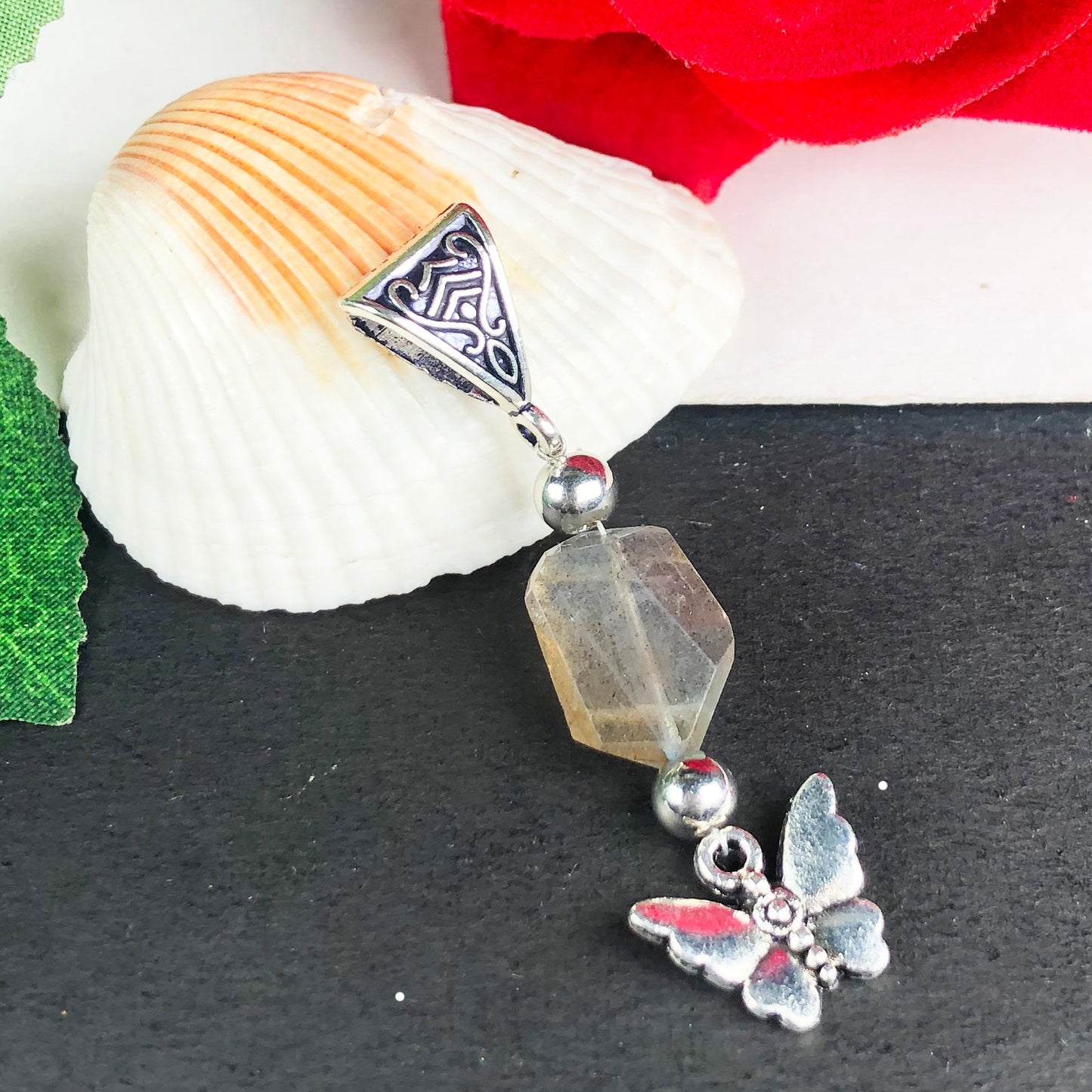 Blue Flash labradorite Pendant Healing for Women and Girls Pendant