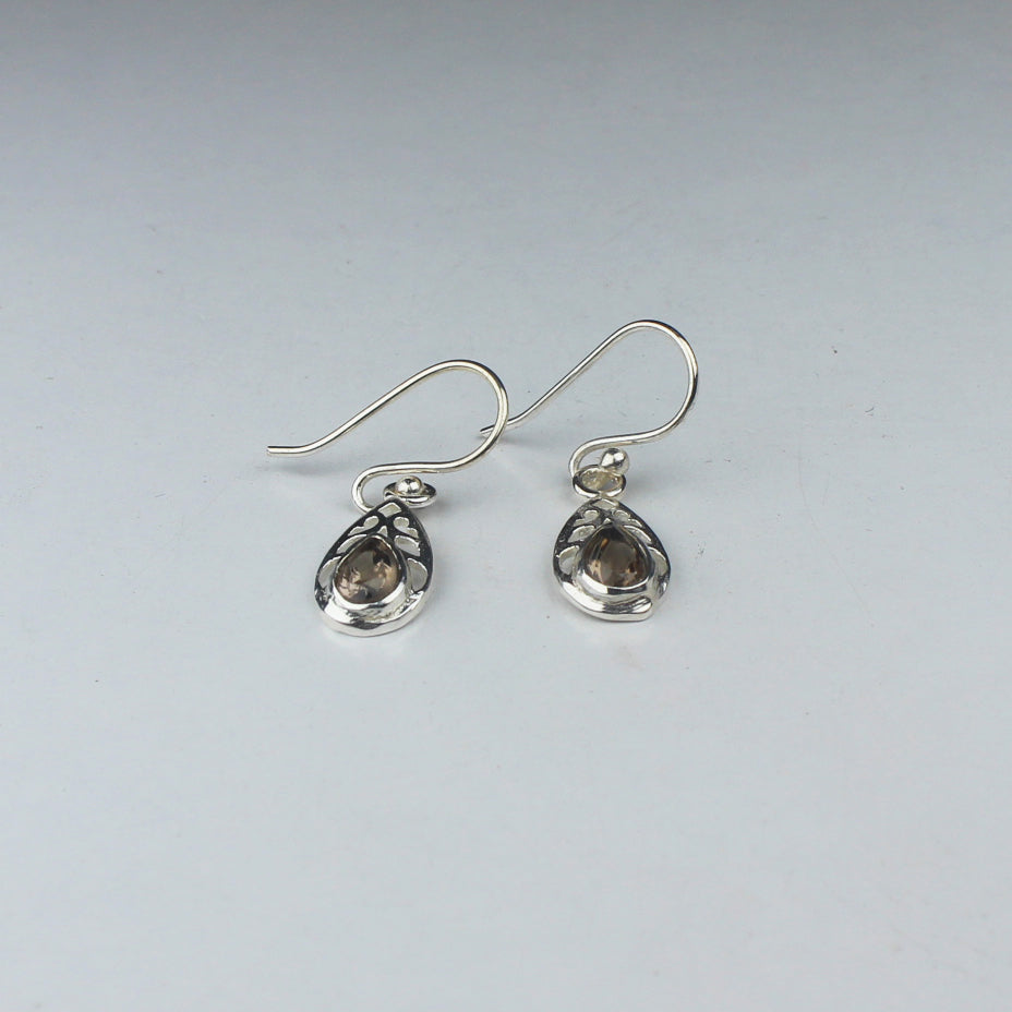 Opulent
Brown Smoky Quartz Earrings Made of Brass Silver Polished Danglers