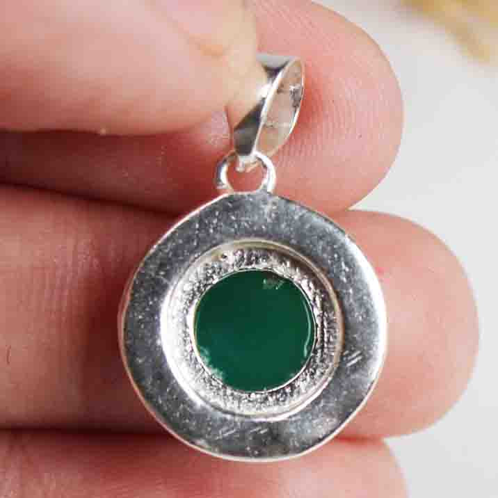 Fantastic Green Onyx Pendant