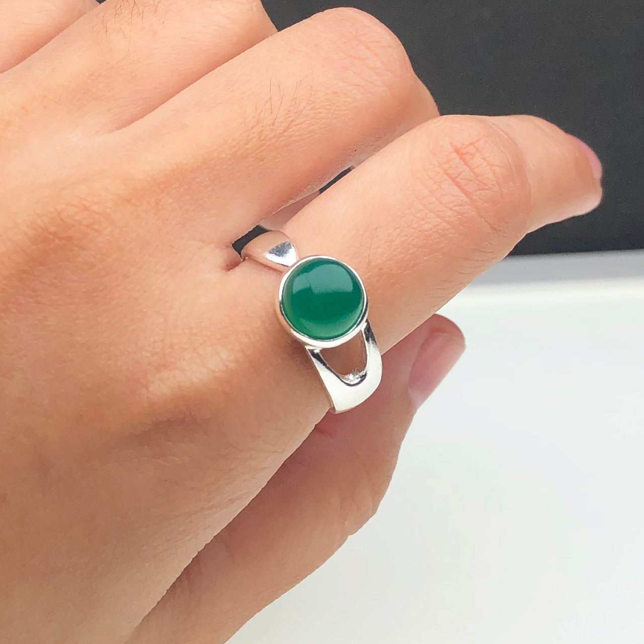 Precious Green Onyx Ring Main Metal Brass, Silver Coated