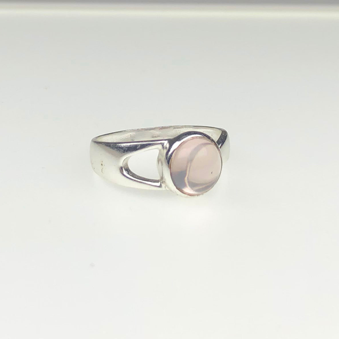 Gorgeous White Clear Quartz Ring Main Metal Brass, Silver Coated