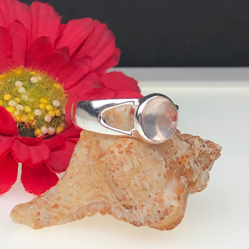 Gorgeous White Clear Quartz Ring Main Metal Brass, Silver Coated