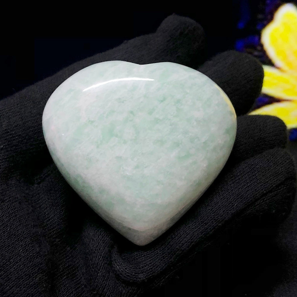 Amazonite Palmstone – Soothing Energy & Empowered Communication