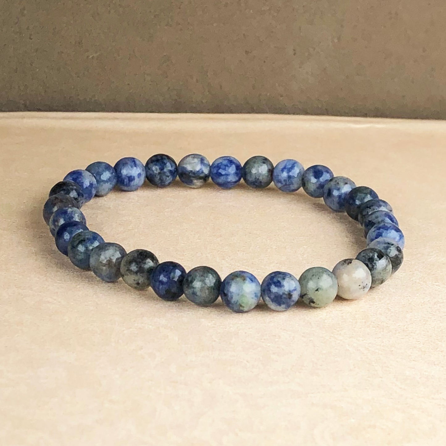 Sodalite Bracelet – 8mm Natural Beads | Stretchable | Clarity & Communication Boosting Crystal Bracelet