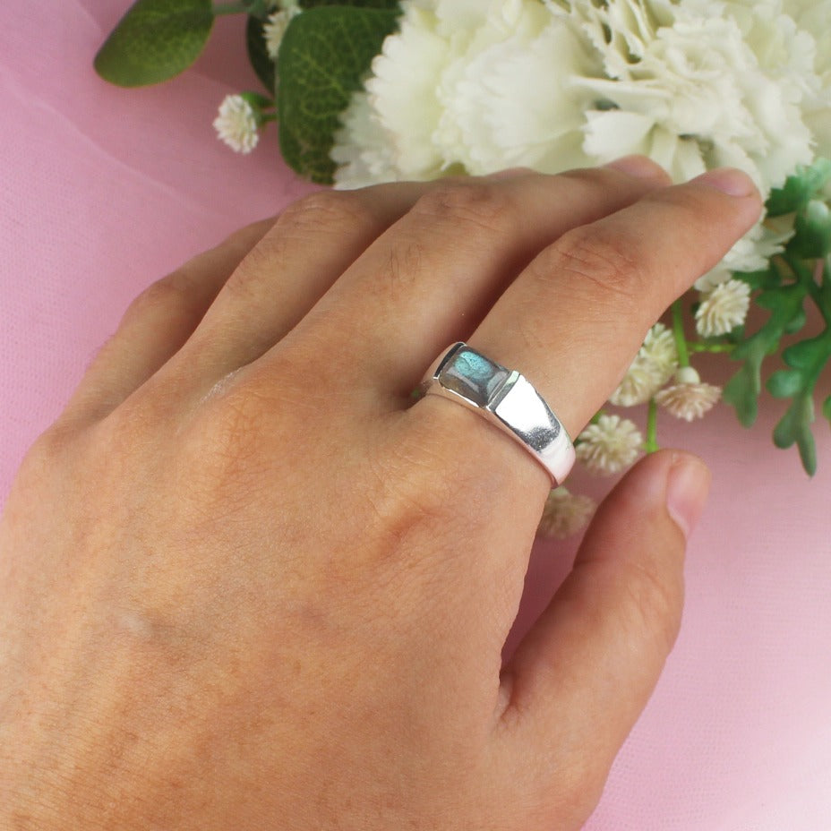 Blue Labradorite Ring