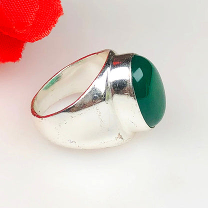 Graceful Green Onyx Ring for Women