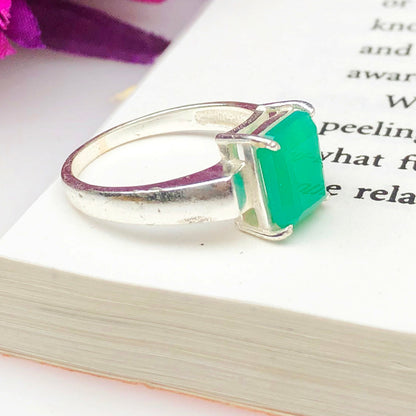 Sophisticated Green Onyx Ring for Women