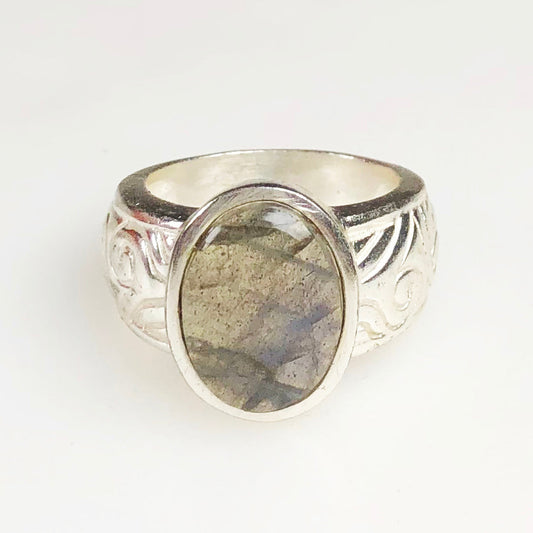 Enchanting Blue Labradorite Ring for Women