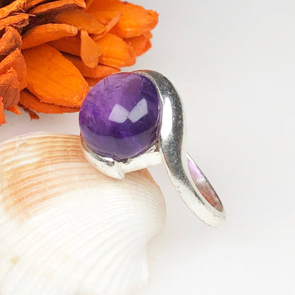 Majestic Purple Amethyst Ring for Women