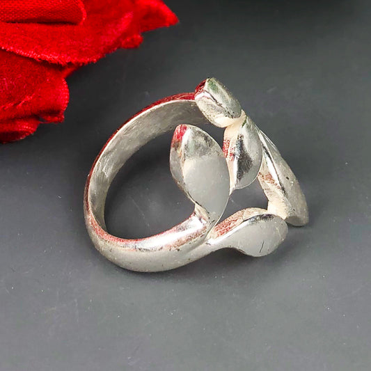 Tibet Sliver Ring for women and Girls stylish skin friendly nickle free,Dazzling Design