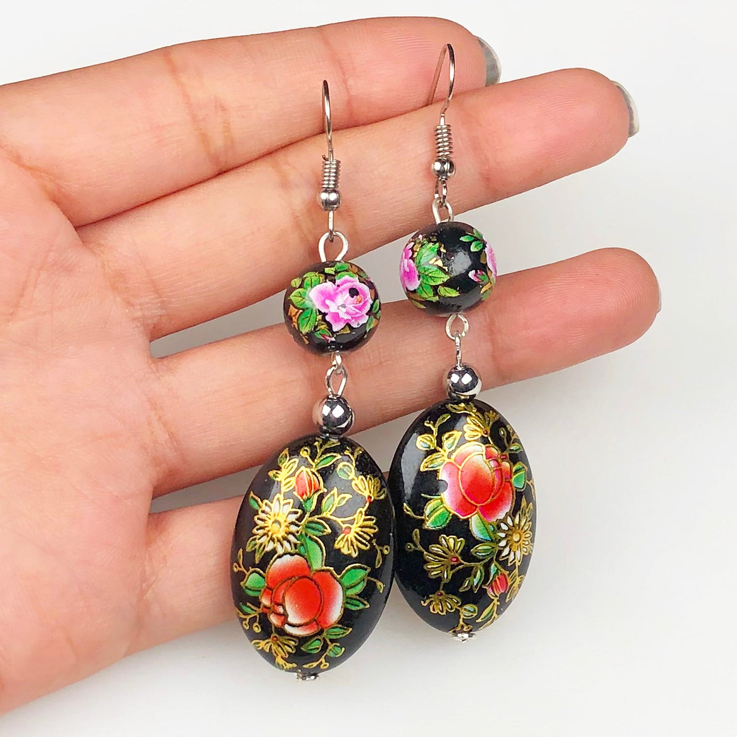 Beautiful Black and Gold Decorative Tensha Beads Dangle Earrings for Women and Girls