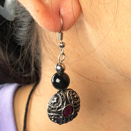 Natural Gemstone Wonderful Red Ruby and Obsidian Earrings for Women and Girls