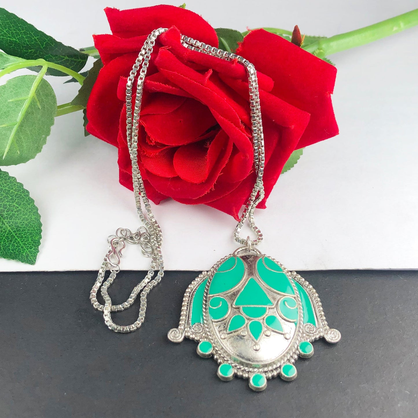 Green Tibet Silver Necklace Healing for Women and Girls Pendant