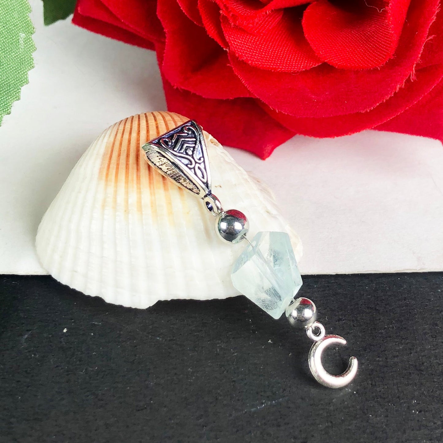 Blue Aquamarine Pendant Healing for Women and Girls Pendant