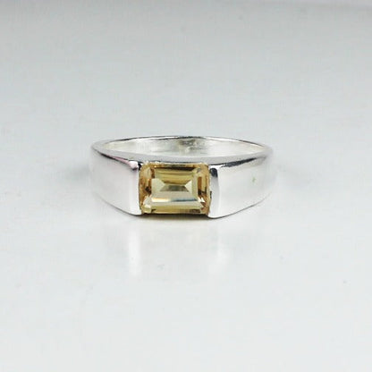 Fashionable Yellow Cirtine Ring for Women and Girls