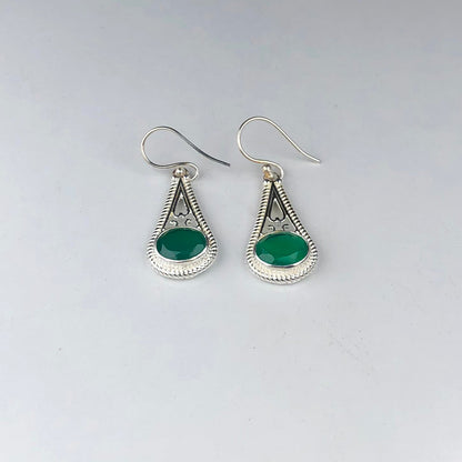 Elegant Green Onyx Earrings Made of Brass Silver Polished Danglers