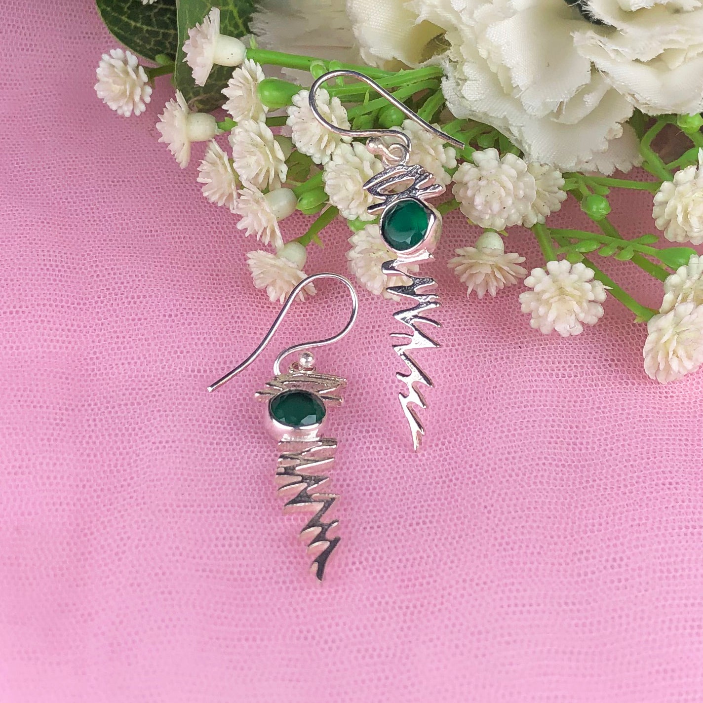 Expressive Green Onyx Earrings Made of Brass Silver Polished Danglers