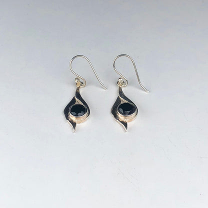 Fashionable Black Spinel Earrings Made of Brass Silver Polished Danglers