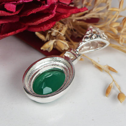 Superb Green Onyx Pendant