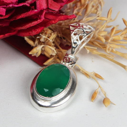 Superb Green Onyx Pendant