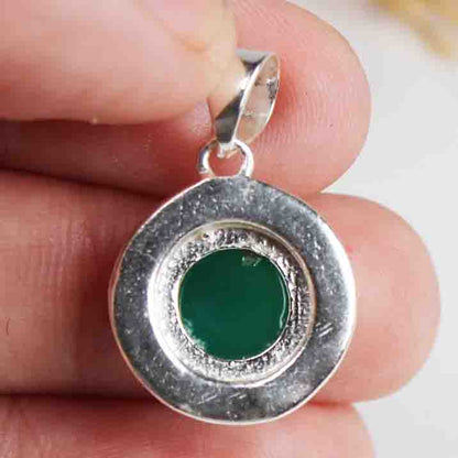 Fantastic Green Onyx Pendant