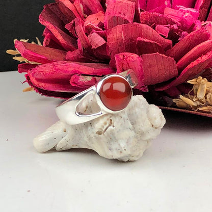 Very pretty Red Carnelian Ring Main Metal Brass, Silver Coated