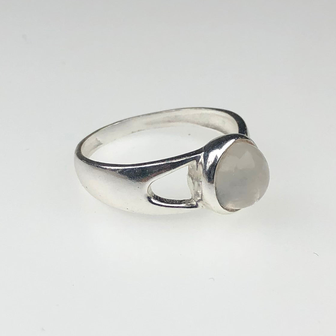 Impressive White Clear Quartz Ring Main Metal Brass, Silver Coated