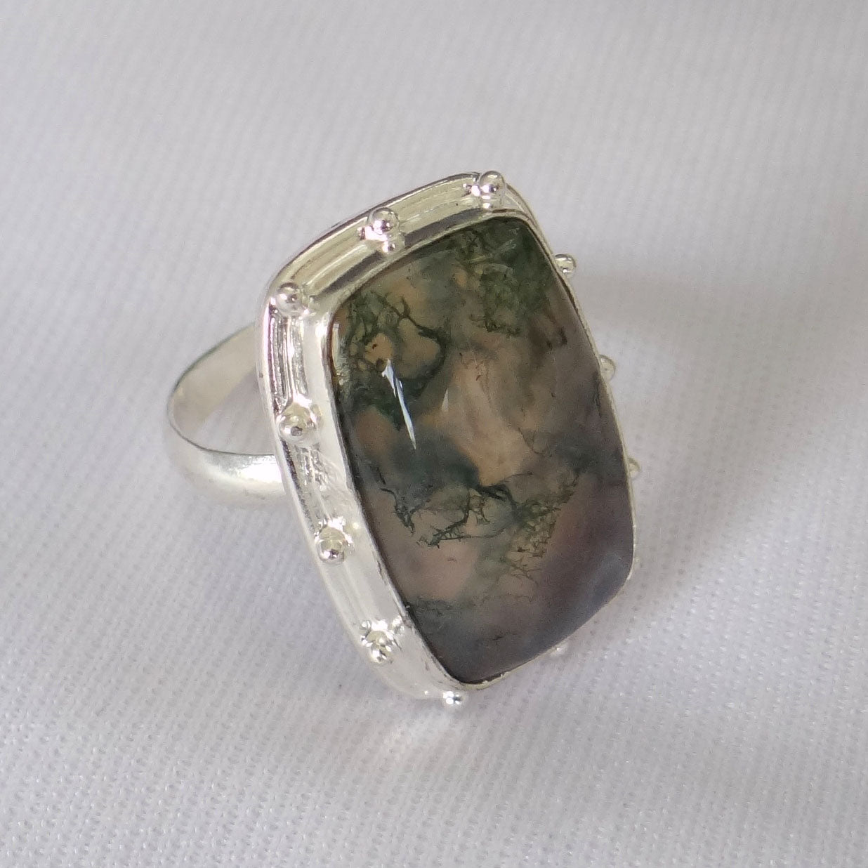 Amazing Red garnet Sterling Silver Ring