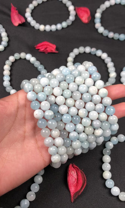 Blue Aquamarine Healing Bracelet – Promotes Calmness, Clarity, And Courage