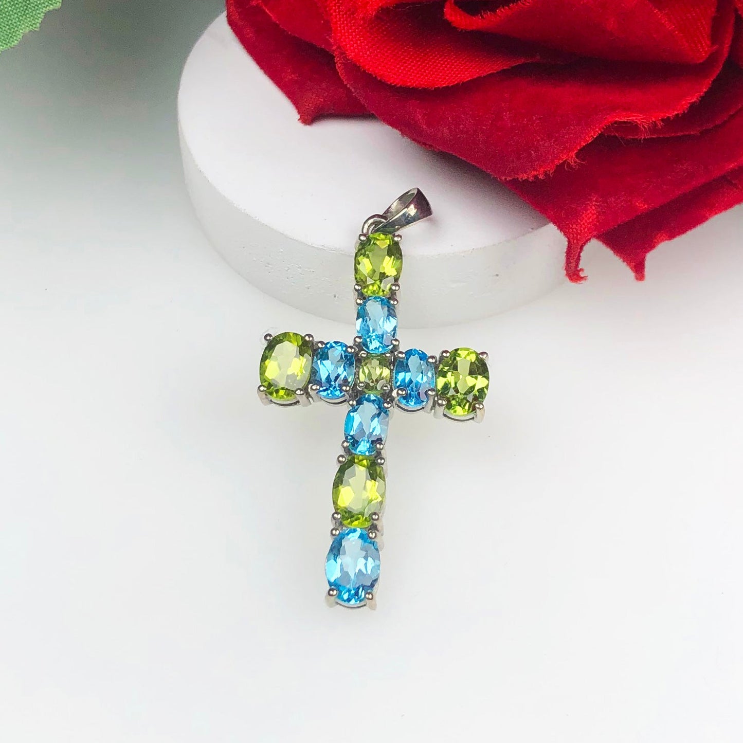 Wonderful Green Peridot Swiss Blue Topaz Sterling Silver Pendant