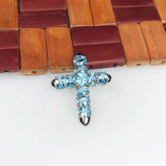 Wonderful Blue Topaz Sterling Silver Pendant