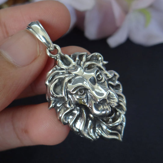 Very Beautiful Lion Sterling Silver Pendant