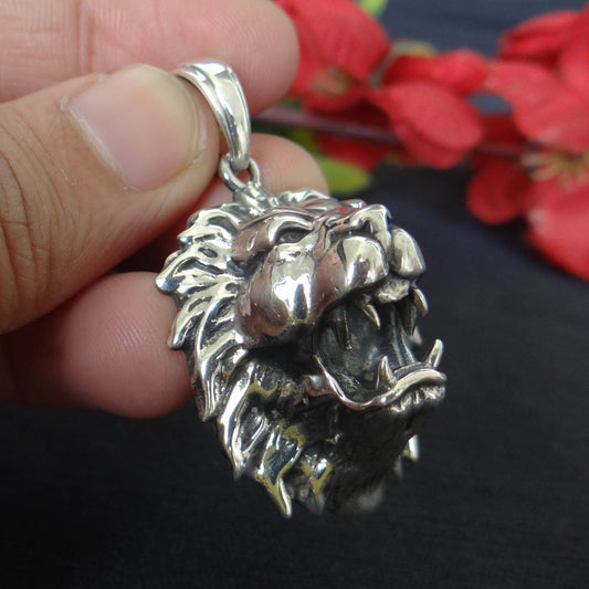 Gorgous Lion Sterling Silver Pendant