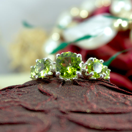 Amazing Green Peridot Ring Sterling Silver Ring